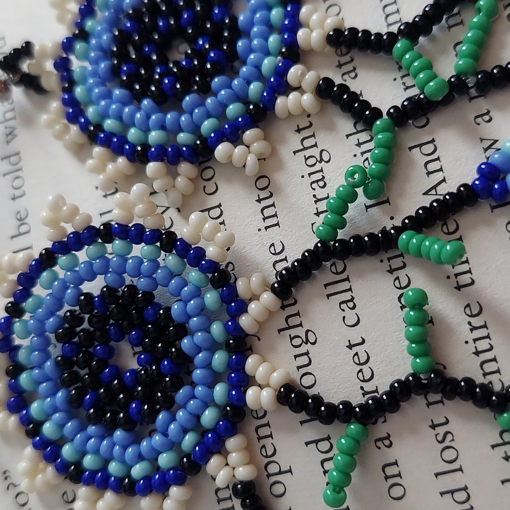 Handmade Seed Bead Dangle Flower Earrings & Bracelet Set - Picture 3 of 8